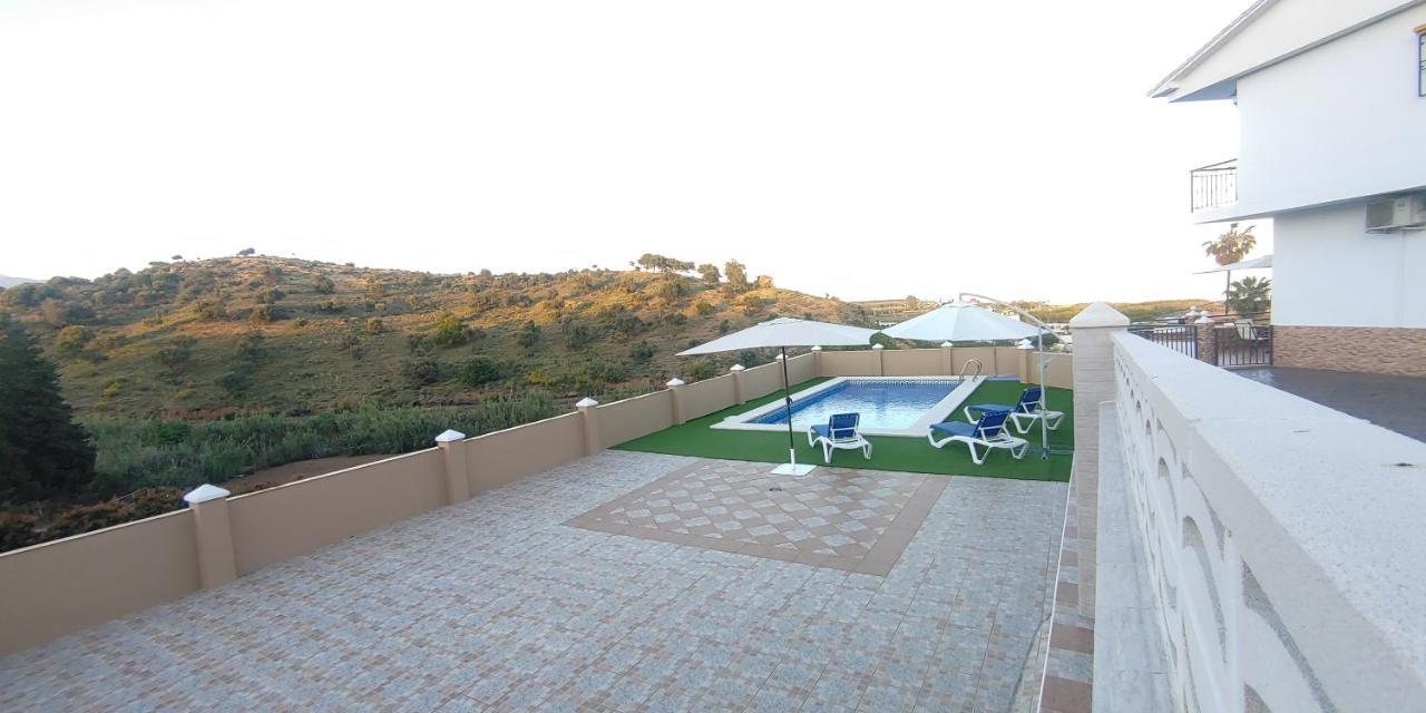 Almayate Alto Villa Del Carmen מראה חיצוני תמונה